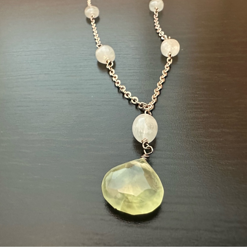 Vintage Sterling Silver Polished Aquamarine Necklace